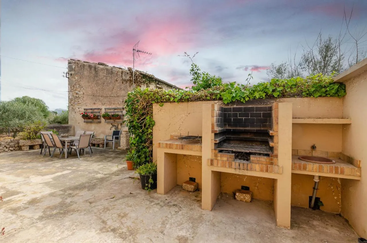 Yourhouse Can Escandeu Pollenca 0*,  Spain